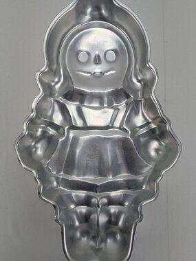 Vintage Wilton Cake Pan Ragdoll 502-968 Korea 1971 Baking Birthday Bakery Party